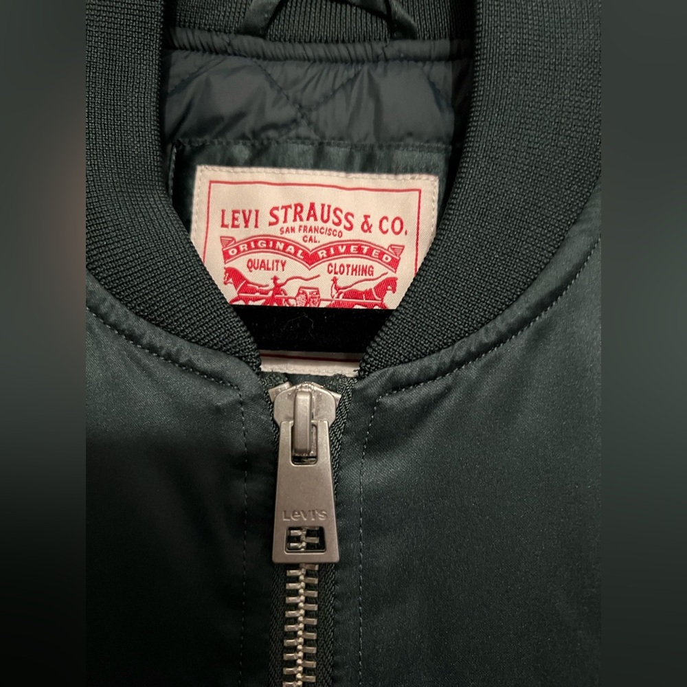 #712 Levi's Dark Green Relaxed Bomber Jacket Small - Picture 5 of 7